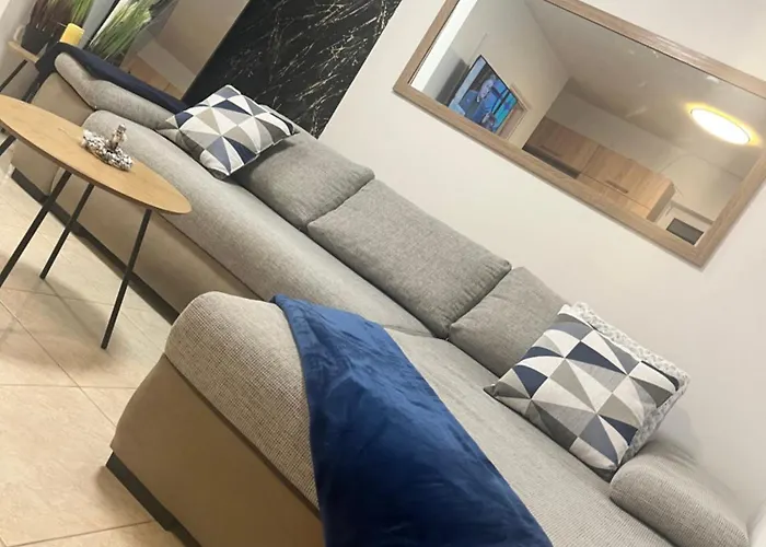 3 Barat * Kehidakustány